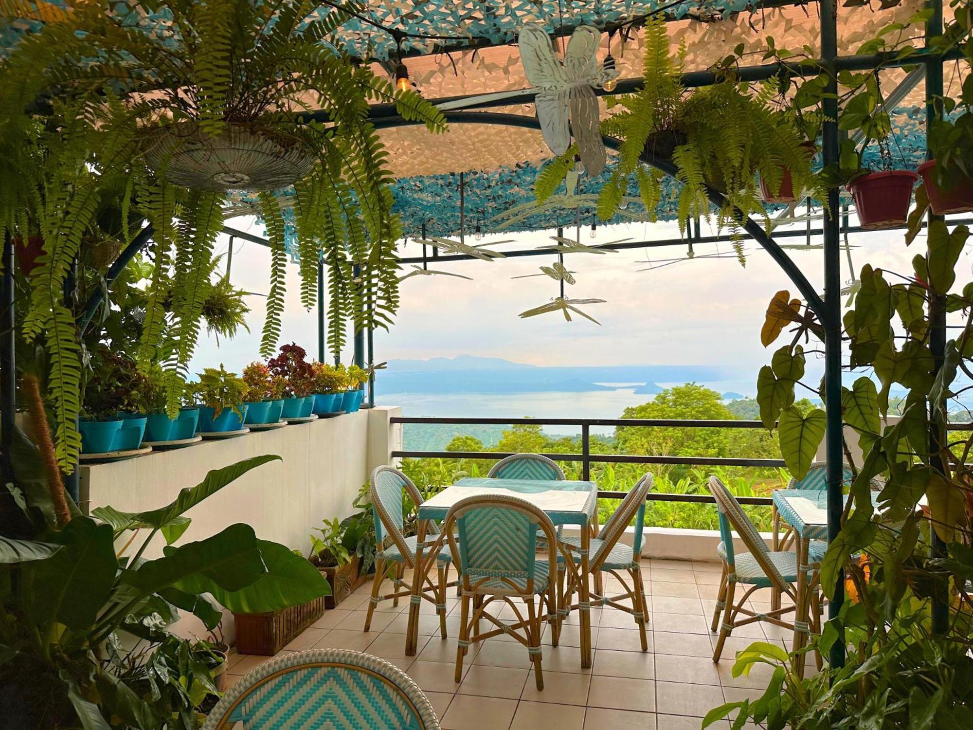 Cabins By Eco Hotels Tagaytay City Exterior photo