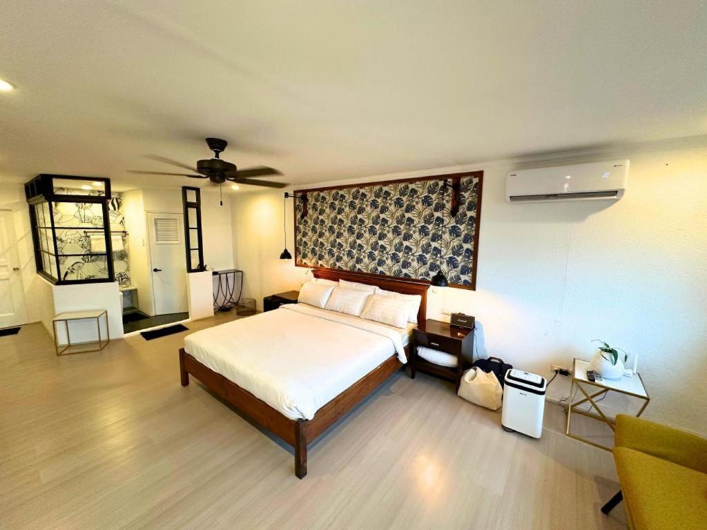 Cabins By Eco Hotels Tagaytay City Exterior photo