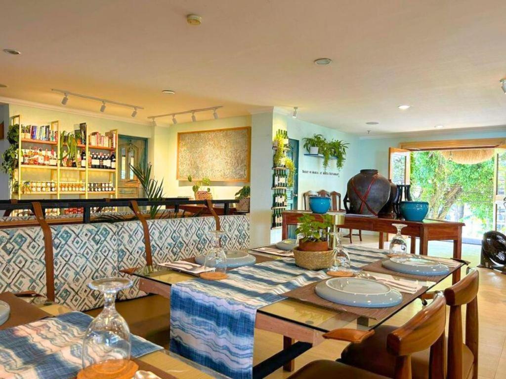 Cabins By Eco Hotels Tagaytay City Exterior photo